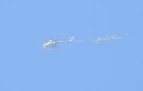 بالصور : الطيران السوري يلقي مناشير على إدلب .. ما مضمونها؟