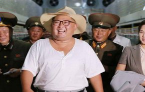 شاهد: CIA تنشر صوراً غريبة لزعيم كوريا الشمالية!!