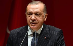 شاهد: اردوغان يقوم بثورة ضد اميركا.. مع السلامة لكم!!