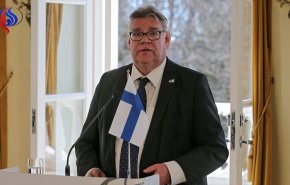 وزيرا خارجية بريطانيا وفنلندا يبحثان العلاقات مع روسيا