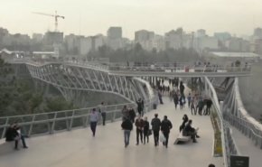  صباح جدید الجسور في طهران