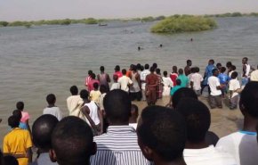السودان.. مصرع 23 تلميذا بينهم إمرأة إثر غرق قاربهم بنهر النيل 