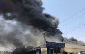 العراق.. حريق في مخزن للكهربائيات بالبصرة 