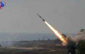 صاروخ بالستي على تجمعات مرتزقة العدوان في الساحل الغربي وجيزان