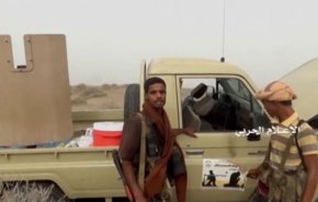 گزارش خبرنگار العالم از ساحل غربی یمن/ تبدیل خودروهای متجاوزان سعودی به آشغال دانی