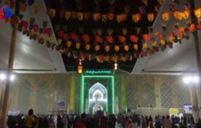 بالفيديو ..توافد آلاف الزائرين الى النجف الاشرف لإحياء عيد الغدير الأغر 