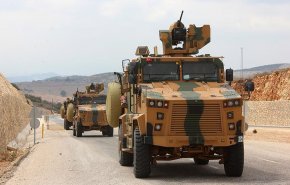 قوات تركية خاصة تتجه إلى الحدود السورية بالقرب من إدلب