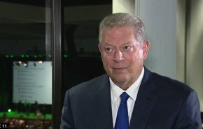 ال گور: ترامپ استعفا دهد