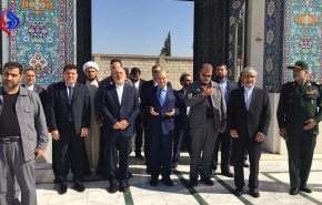 وزیر خارجه ایران در حرم حضرت زینب در دمشق+ فیلم و تصاویر
