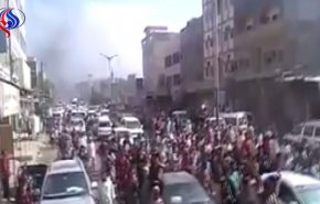 بالفيديو...استمرار التظاهرات في مدن الجنوب ضد الاحتلال وحكومة هادي 