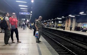 وزير النقل المصري يعلق على حالات الانتحار في المترو
