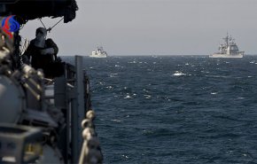 سفن الناتو شرقي المتوسط وعلى تخوم مياه سوريا الإقليمية
