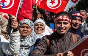  الاتحاد العام التونسي للشغل يقر إضرابا في القطاع العام والمؤسسات الحكومية+فيديو