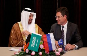وزيرا الطاقة الروسي والسعودي يعقدان اجتماعا بالجزائر