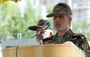 وزير الدفاع الإيراني: سنردّ على الإرهابيين بطريقة مباغتة وقاسية