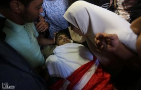 آلاف يشيعون الشهيد عماد اشتيوي في غزة