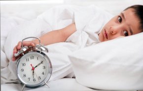 باحثون: قلة النوم لدى الأطفال 