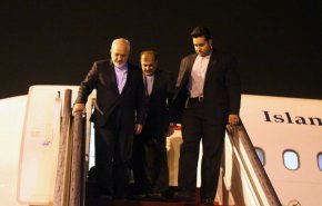 پایان سفر ۲ هفته ای وزیر خارجه به نیویورک/ظریف به تهران بازگشت