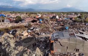 بالفيديو...اندونيسيا: حصيلة ضحايا الزلزال المدمر في ارتفاع