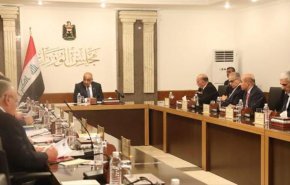 مجلس الوزراء العراقي يعقد جلسته الاولى خارج المنطقة الخضراء
