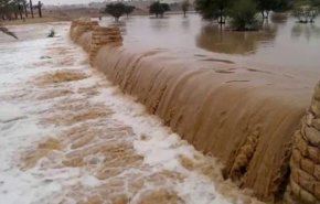 الأردن يعلن حالة الطوارئ بعد وفيات في سيول البحر الميت


