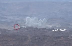بالفيديو ...لحظة تدمير طقم للعدوان السعودي بصاروخ زلزال 1 بنجران 