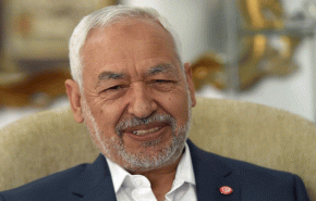 الغنوشي يعتذر للوزراء المغادرين للحكومة التونسية