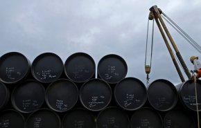 افزایش بهای جهانی نفت به دلیل بروز اختلال در یک میدان دریای شمال و احتمال کاهش تولیدات اوپک