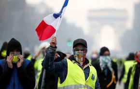 فرنسا تحتجز المئات من مناصري 