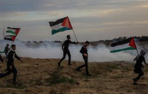الفلسطينيون يتظاهرون لاسترجاع البحر من الصهاينة