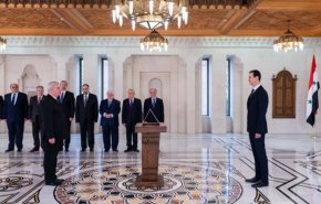 الوزراء السوريون الجدد يؤدون اليمين أمام الأسد