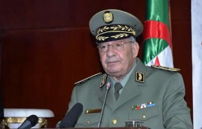 قائد أركان الجيش الجزائري يزور الإمارات وقطر