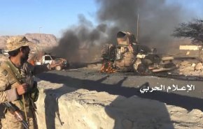 شاهد..القوات اليمنية تنفذ ضربات نوعية ضد المرتزقة بالحديدة