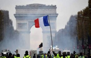 الحكومة الفرنسية تخشی من احتجاجات قد تشل باريس