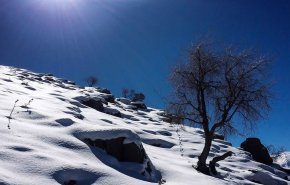 مناظر الثلوج في الخريف في منطقة كوهرنك الايرانية