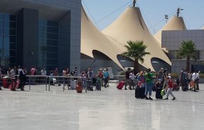الخبراء الروس يتفحصون مدى جاهزية مطارات المدن السياحية المصرية