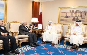 هذا ما دار بين ظريف ورئيس الوزراء القطري في الدوحة 