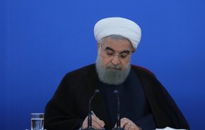 الرئيس روحاني يهنئ نظيره الكازاخي في يوم الاستقلال