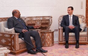 شاهد بالفيديو.. أول رئيس عربي في سوريا؛ ماذا وراء هذه الزيارة؟