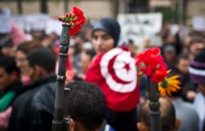 تونس تحتج وتحتفل في ذكرى انتصار الثورة!