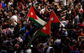 احتجاجات شعبية في الأردن 
