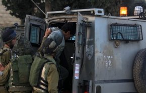 كيان الإحتلال الإسرائيلي يشن حملة اعتقالات في الضفة