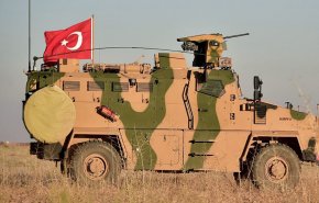 استقرار نیرو و تجهیزات بیشتر در مرزهای ترکیه با سوریه
