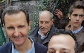 شاهد.. ماذا يفعل الرئيس السوري وعائلته في مدينة طرطوس؟
