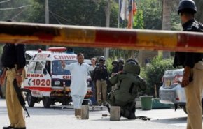 کشته شدن 8 نفر در حمله به پایگاه نیروهای امنیتی در پاکستان