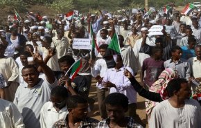 الحكومة السودانية تتلقى دعما من 6 دول لتجاوز «الأزمة»