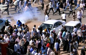 تداوم اعتراضات در سودان و کشته شدن ۲۲ نفر تا کنون