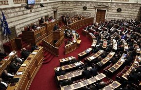 اليونان .... تعديل دستوري يعرض اعضاء البرلمان لتهديدات!
