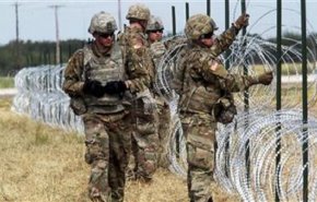 تمديد انتشار القوات الأمريكية على الحدود مع المكسيك!
