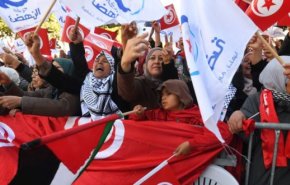 اضراب عام في النقل البري والبحري والجوي التونسي!